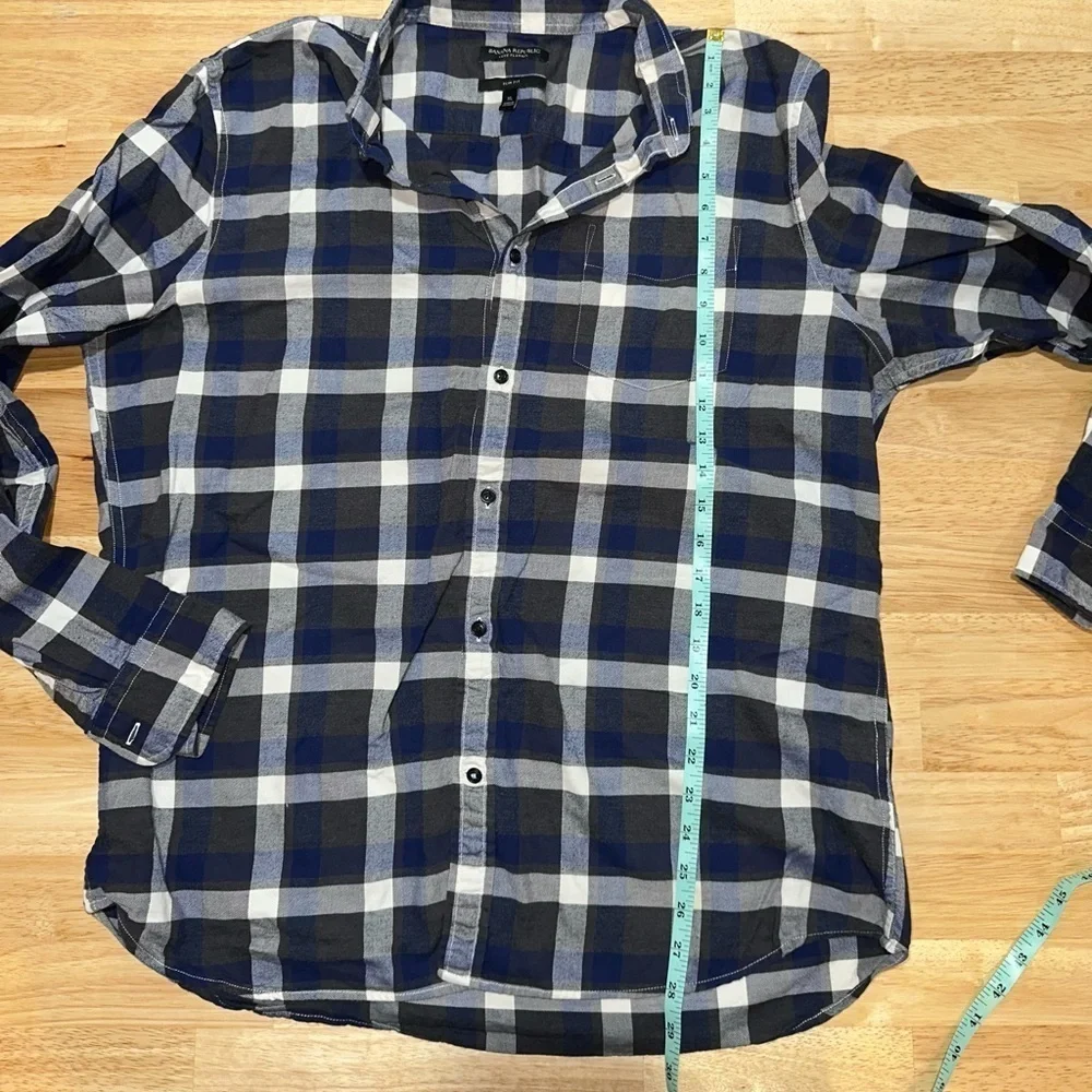 Banana Republic Blue and White Casual Button Down Shirt